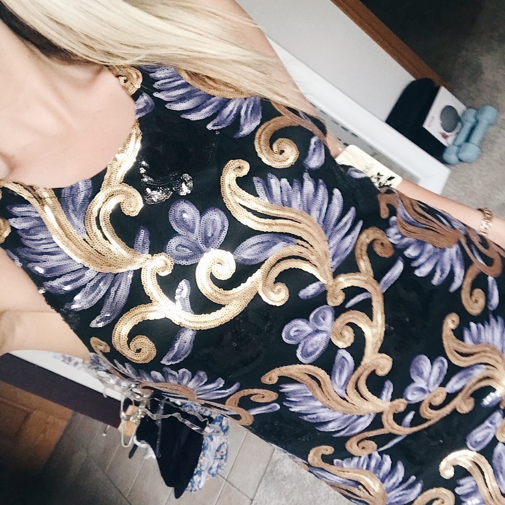 FUN SEQUIN DRESS